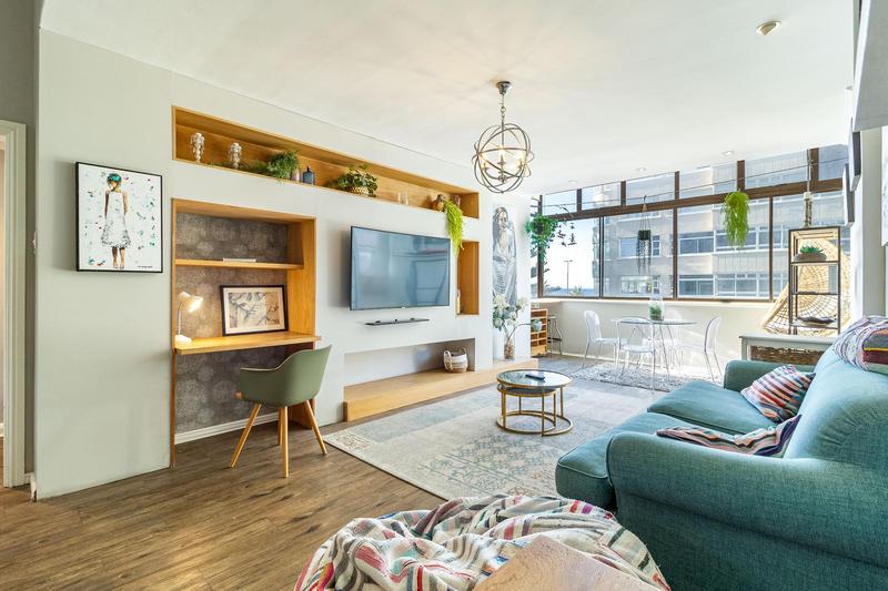 To Let 2 Bedroom Property for Rent in Sea Point Western Cape